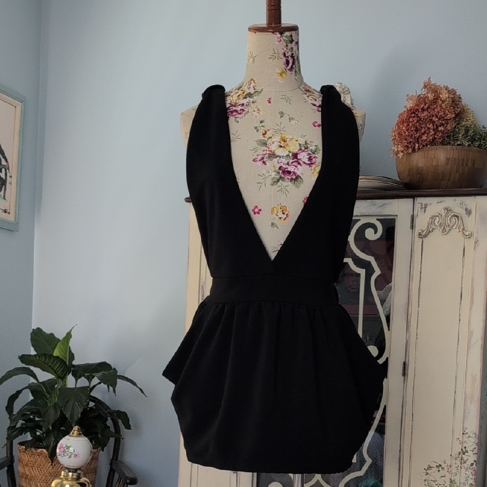 Vogue Vintage Black Bustier Peplum‎ Tank Top